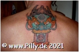 Drachenkopf Tattoo im Nacken